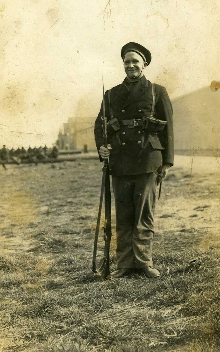 Geerlof Appels in militaire dienst (foto Eiselin Den Helder)