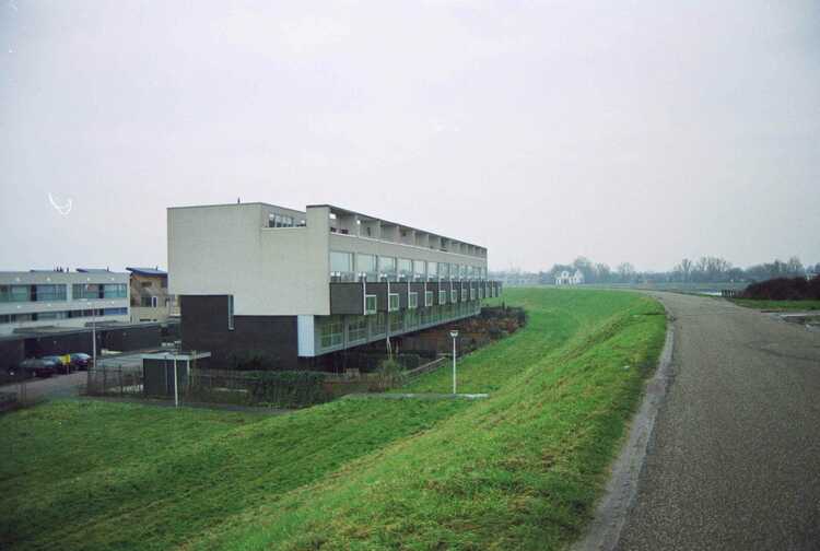 Woningen in Nieuwerkerk aan de IJssel 