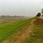 One of the dikes between which the Yellow River flows above the land