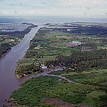 The straightened last kilometres of the Rio Grande de Mindenao River